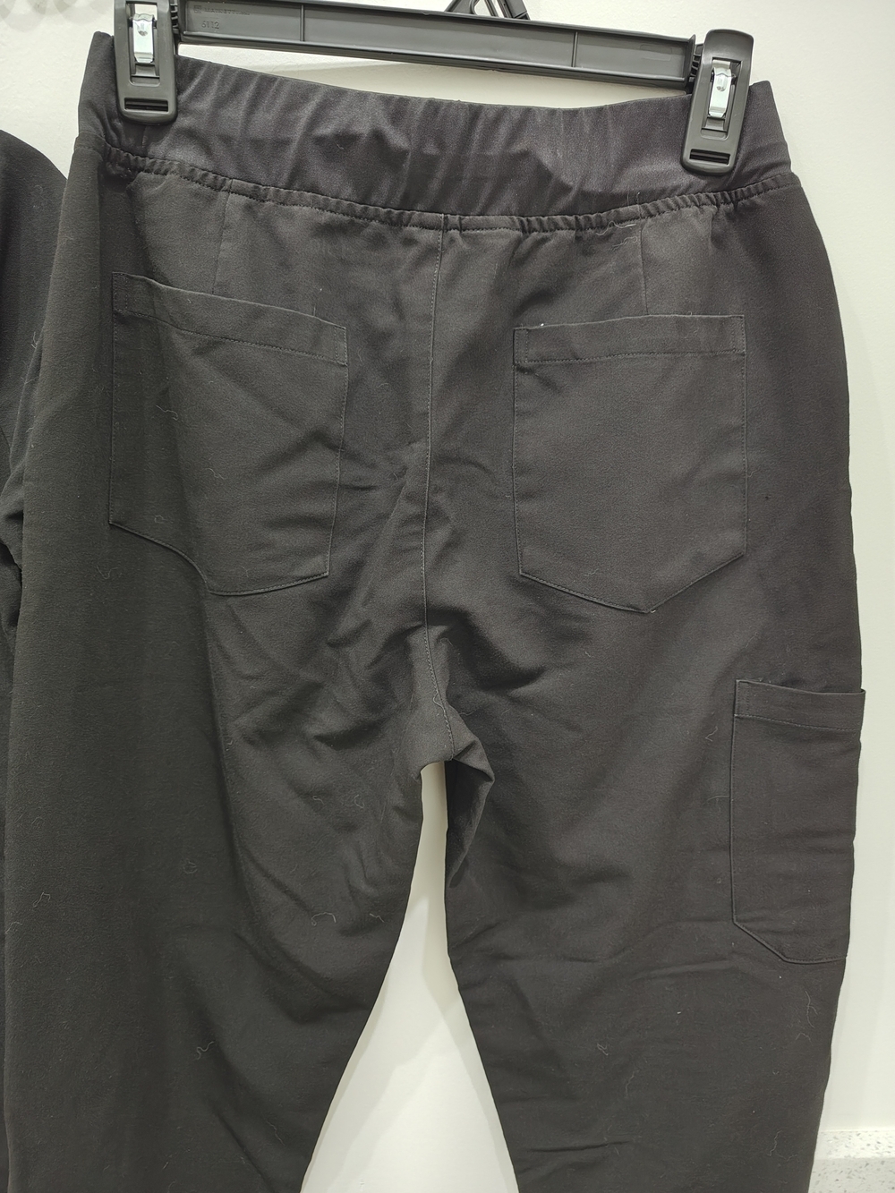 P-XS And XXS Mandala Black Scrub Set Top with Matching Jogger Pants - Picture 7 of 8